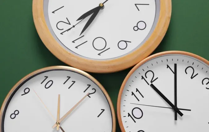 Перехід на літній час 2026 у України