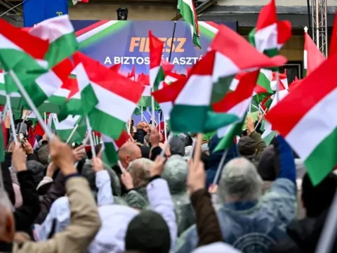 В Угорщині розпочалися вибори, які можуть покласти край правлінню Віктора Орбана