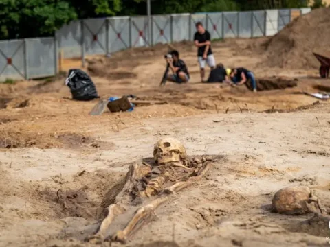 Найдавніші жертви чуми: 5500-річні поховання в Сибіру свідчать про масштабні епідемії