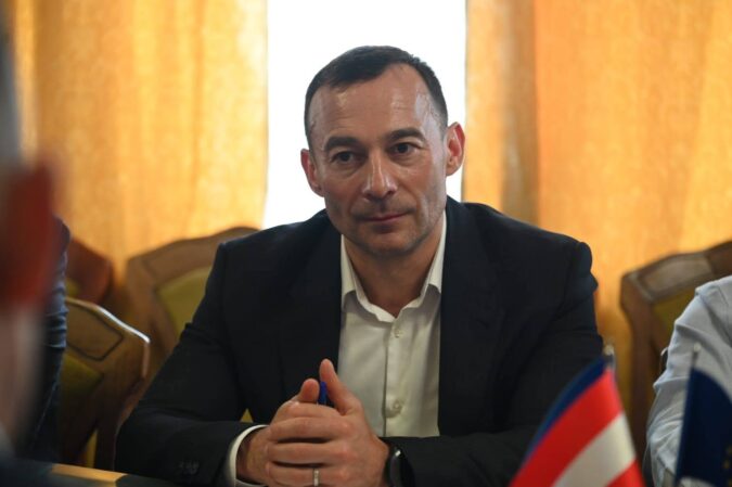 Заступник голови Закарпатської ОВА Василь Іванчо про економіку, переселенців та інформаційну гігієну