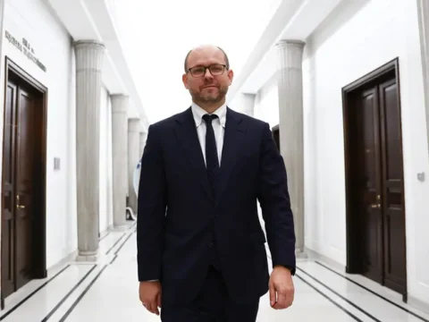 Дипломатичний конфлікт: Зеленський повернув Орден Білого Орла на тлі загострення відносин з Польщею