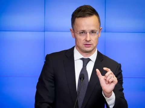 Петер Сійярто залишив політику: Екс-глава МЗС Угорщини отримав міжнародну посаду у китайській BYD